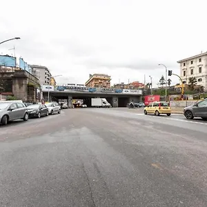 - Trastevere Appartamento
